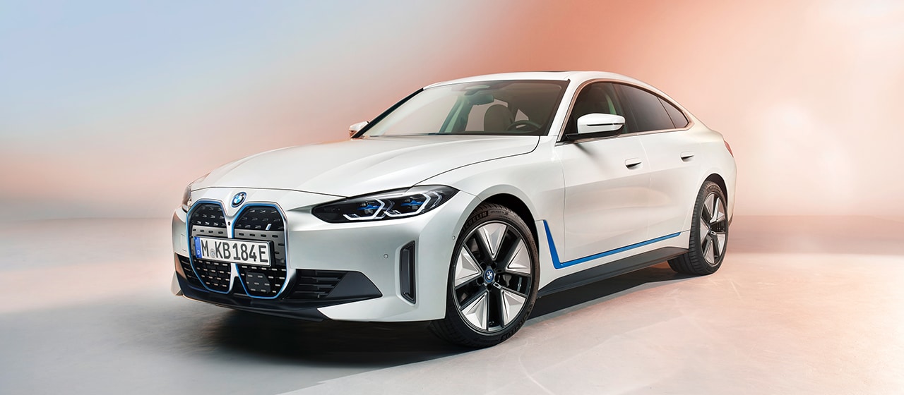 Elektrisch von Anfang an: der BMW iX und der BMW i4