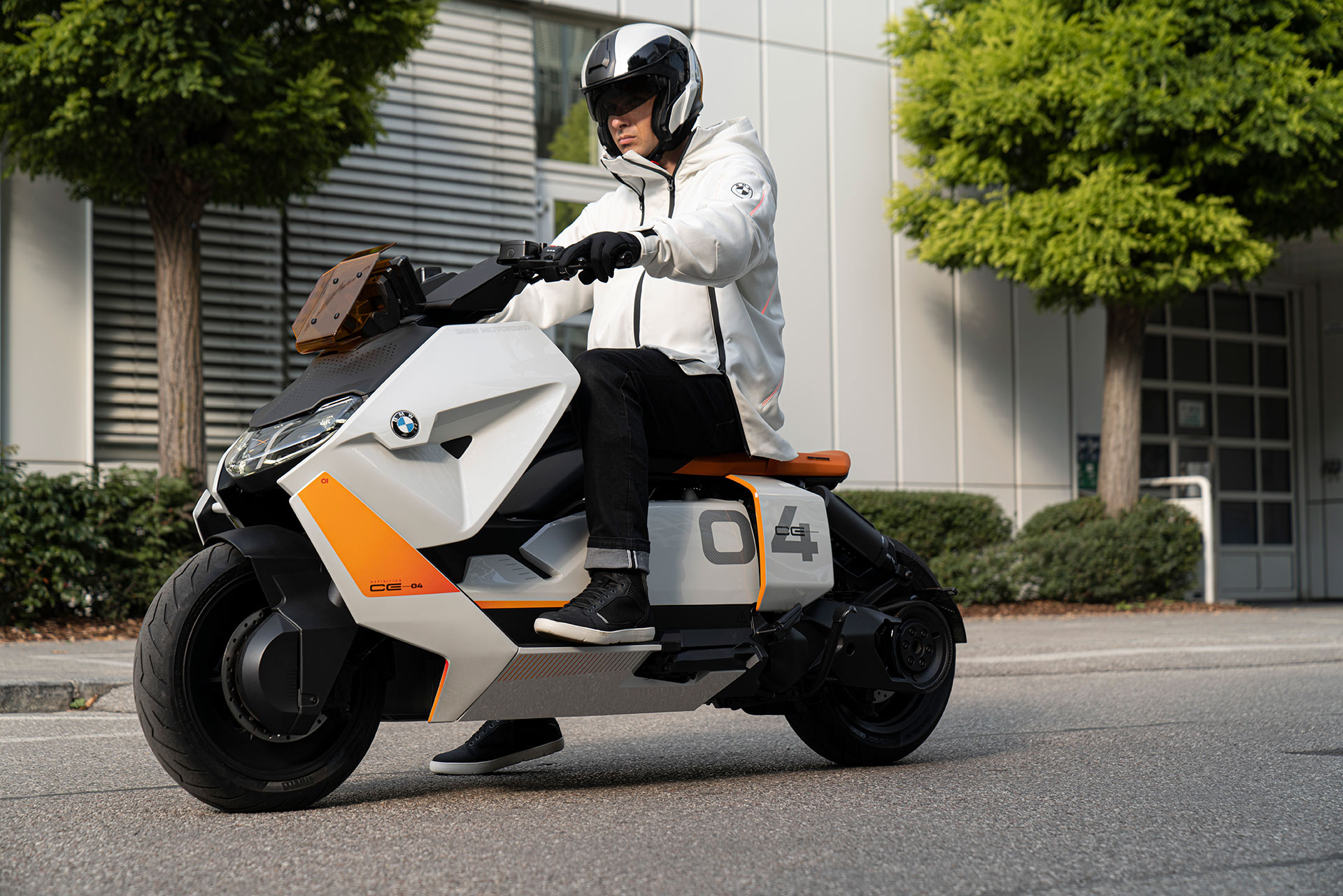BMW MOTORRAD CE 04 DEFINITION