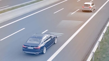 Aktive Geschwindigkeitsregelung mit Stop&Go-Funktion
