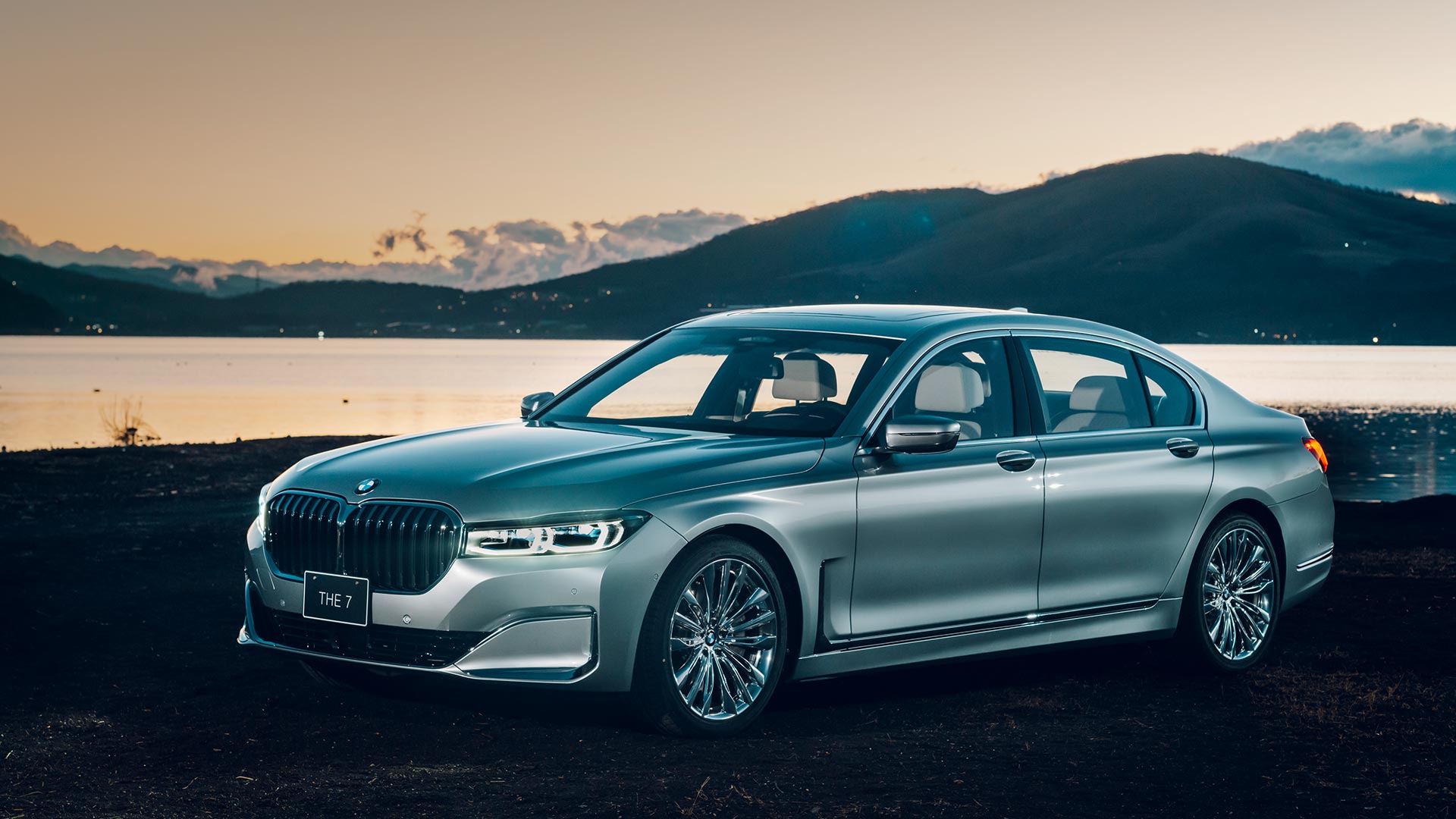BMW 7シリーズ “PURE METAL EDITION”-ドイツと日本、技と美の純粋な結晶。