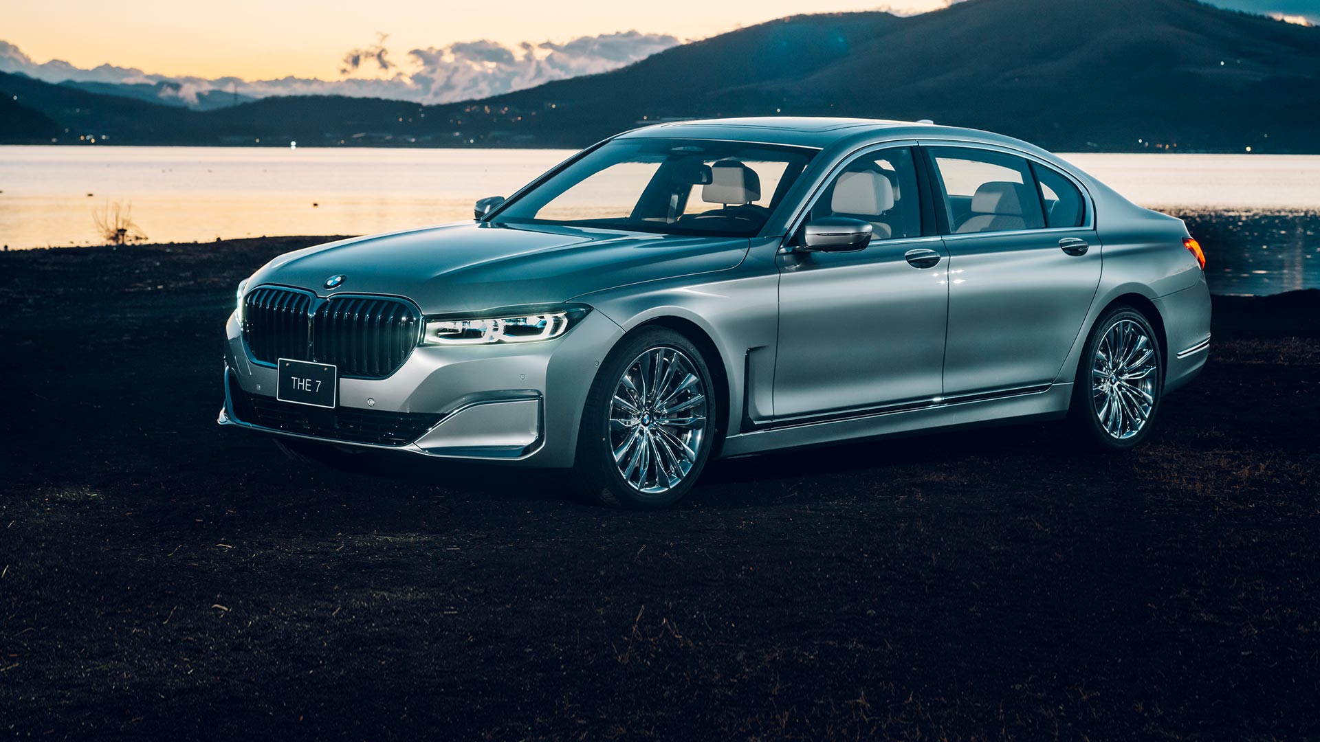 BMW 7シリーズ “PURE METAL EDITION”-ドイツと日本、技と美の純粋な結晶。